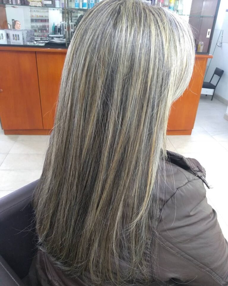 Coloração e mechas · Idéias Estetica e Beleza — salão de beleza em São José, Camaquã - RS