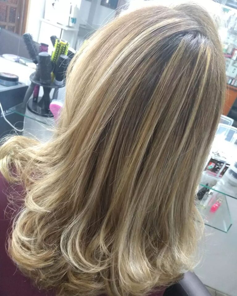 Coloração e mechas · Idéias Estetica e Beleza — salão de beleza em São José, Camaquã - RS